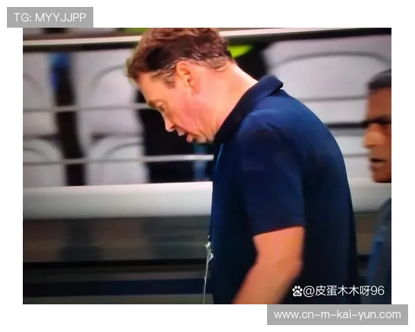 薛庆浩门将危机:申花门将亚冠失误遭批 位置补强迫在眉睫